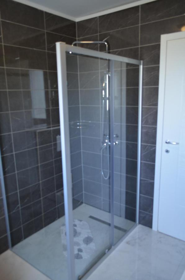 Katarica Hotell Korenica Exteriör bild
