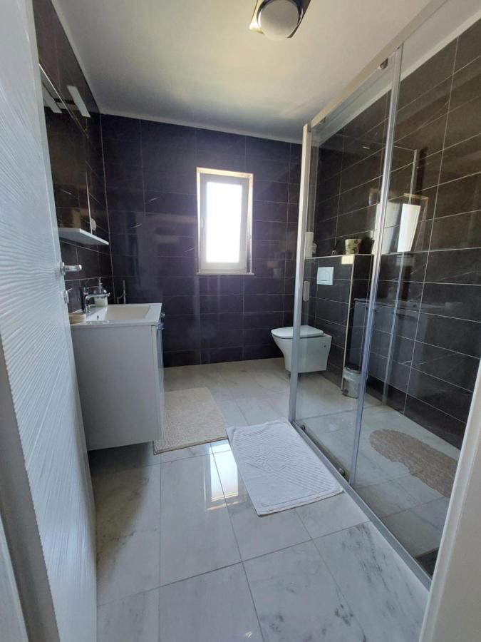 Katarica Hotell Korenica Exteriör bild